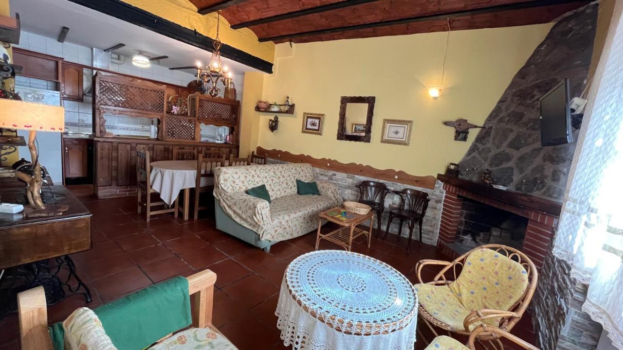 La Parra - Casa Rural En El Valle Del Jerte ナバコンセホ エクステリア 写真